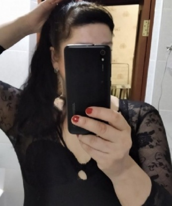 Чарлиз, 53 года, 4 размер груди